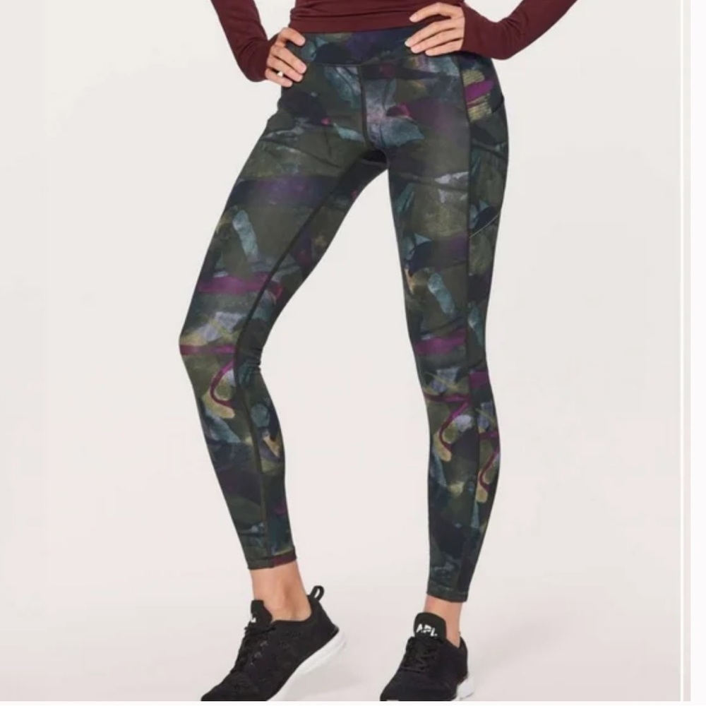 LULULEMON SPEED UP LEGGINGS, NEVER WORN, NO TAGS!